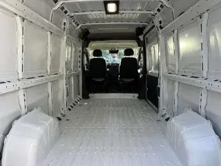 Ram ProMaster 2025 Tradesman 3500 159 WB 3dr High Roof Cargo Van w/o Passenger Seat