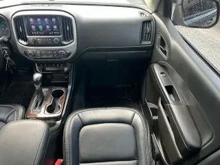 GMC Canyon 2022 4x4 Elevation 4dr Crew Cab 5 ft. SB