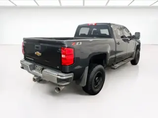 Chevrolet Silverado 2500HD 2018 4x4 LT 4dr Crew Cab SB