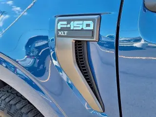 Ford F-150 2023 4x4 XLT 4p SuperCrew 6.5 ft. SB
