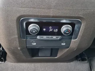Chevrolet Tahoe 2024 4x2 LT 4p SUV