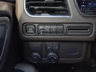 Chevrolet Tahoe 2024 4x2 LT 4p SUV