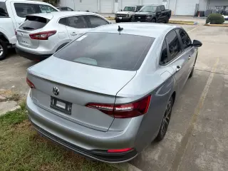 Volkswagen Jetta 2022 Sport 4p Sedan 6M