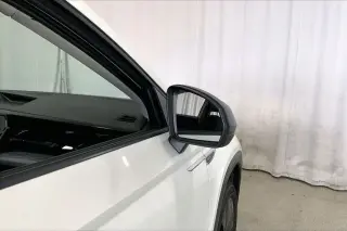 Volkswagen Taos 2023 S 4dr SUV