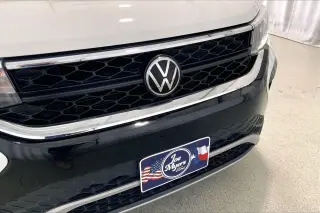 Volkswagen Taos 2023 S 4dr SUV