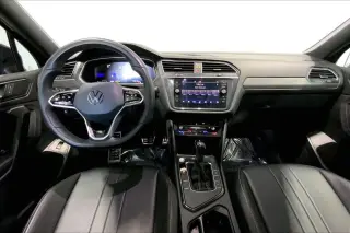 Volkswagen Tiguan 2024 SE Línea R Negro 4p SUV