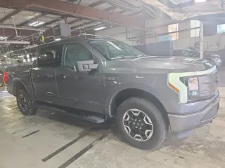 Ford F-150 Lightning 2023 AWD XLT 4dr SuperCrew 5.5 ft. SB
