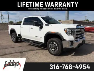 GMC Sierra 2500HD 2022 4x4 SLE 4dr Cabina de tripulación