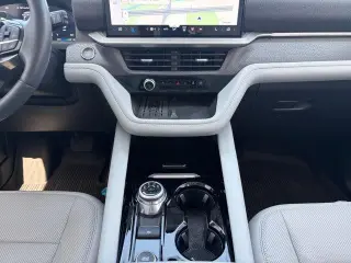 Explorador Ford 2025 AWD Platinum 4p SUV