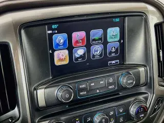 Chevrolet Silverado 1500 2018 4x4 LTZ 4dr Crew Cab 5.8 ft. SB