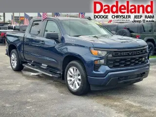 Chevrolet Silverado 1500 2022 4x2 Custom 4dr Crew Cab 5.8 ft. CB