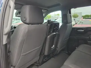 Chevrolet Silverado 1500 2022 4x2 Custom 4dr Crew Cab 5.8 ft. CB