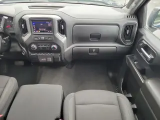 Chevrolet Silverado 1500 2022 4x2 Custom 4dr Crew Cab 5.8 ft. CB