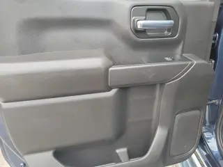 Chevrolet Silverado 1500 2022 4x2 Custom 4dr Crew Cab 5.8 ft. CB