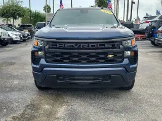 Chevrolet Silverado 1500 2022 4x2 Custom 4dr Crew Cab 5.8 ft. CB