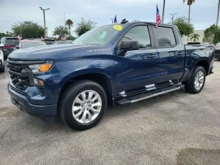 Chevrolet Silverado 1500 2022 4x2 Custom 4dr Crew Cab 5.8 ft. CB