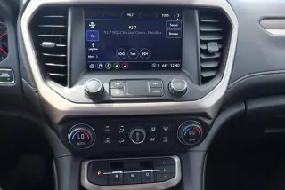 GMC Acadia 2023 4x4 Denali 4p SUV