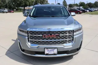 GMC Acadia 2023 4x4 Denali 4p SUV