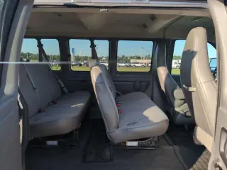 Chevrolet Express 2016 LT 3500 3dr Extended Passenger Van con 1LT
