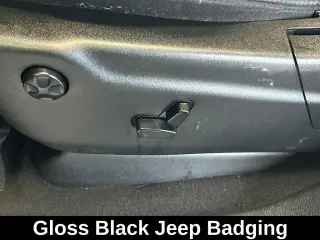 Jeep Grand Cherokee 2021 4x2 Laredo E 4dr SUV