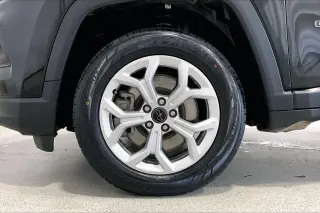 Jeep Compass 2025 4x4 Latitude 4dr SUV