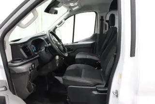 Ford Transit 2023 150 3dr SWB Low Roof Cargo Van