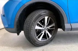 Toyota RAV4 2018 XLE 4dr SUV