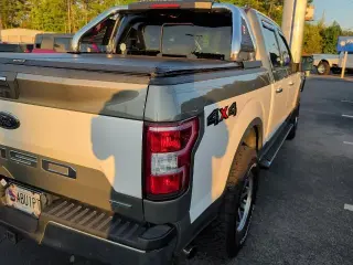 Ford F-150 2019 4x4 XLT 4dr SuperCrew 5.5 ft. SB