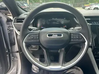 Jeep Grand Cherokee 2024 4x4 Laredo 4p SUV