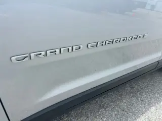 Jeep Grand Cherokee 2024 4x4 Laredo 4p SUV