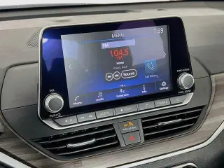 Nissan Altima 2025 2.5 SV 4dr Sedán