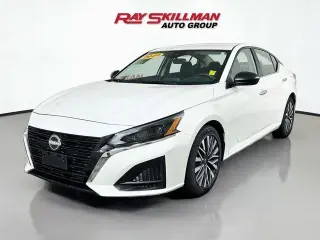 Nissan Altima 2025 2.5 SV 4dr Sedán