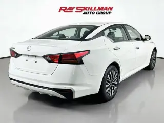 Nissan Altima 2025 2.5 SV 4dr Sedán