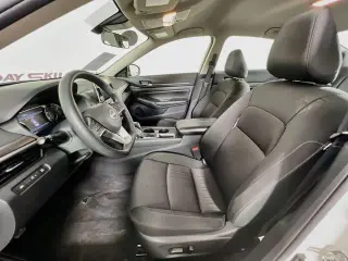 Nissan Altima 2025 2.5 SV 4dr Sedán