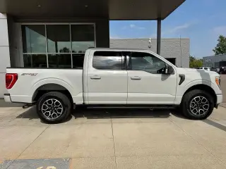 Ford F-150 2023 4x4 XLT 4dr SuperCrew 5.5 ft. SB