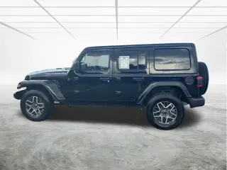 Jeep Wrangler 2025 4x4 Sahara 4dr SUV