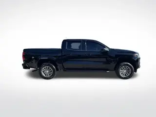 Chevrolet Colorado 2026 4x2 LT 4dr Cab con 5 pies de ancho