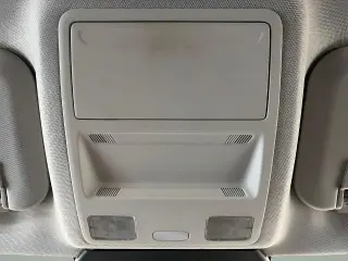 Ford Escape 2022 con tracción en las cuatro ruedas y SEL, SUV de cuatro puertas