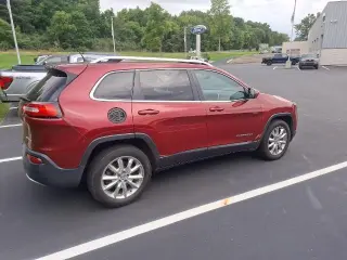 Jeep Cherokee 2015 4x4 Limited 4dr SUV