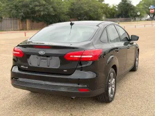 Ford Focus 2018 SE 4dr Sedán