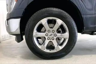 Ford F-150 2023 4x4 Lariat 4dr SuperCrew 5.5 ft. SB