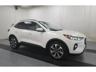 Ford Escape 2024 AWD Platinum 4dr SUV