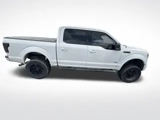 Ford F-150 2017 4x4 XLT 4dr SuperCrew 5.5 ft. SB