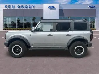 Ford Bronco 2023 4x4 Base Advanced 4dr SUV