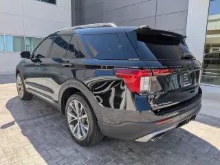 Ford Explorer 2025 Platinum 4dr SUV