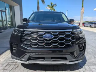 Ford Explorer 2025 Platinum 4dr SUV