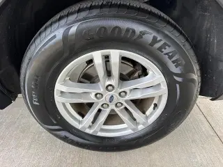 Ford Explorer 2023 AWD XLT 4dr SUV