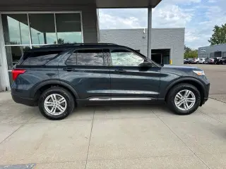 Ford Explorer 2023 AWD XLT 4dr SUV