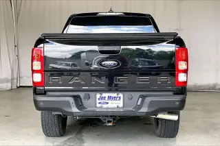 Ford Ranger 2022 4x2 XL 4 puertas SuperCrew caja corta de 5.1 pies