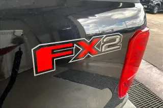 Ford Ranger 2022 4x2 XL 4 puertas SuperCrew caja corta de 5.1 pies
